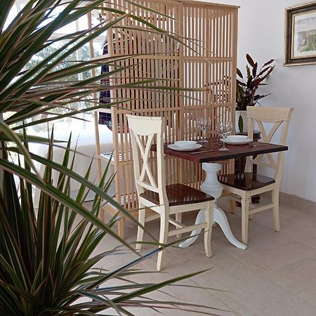 Habitaciones En Casa Miguel Калета-де-Велес Экстерьер фото